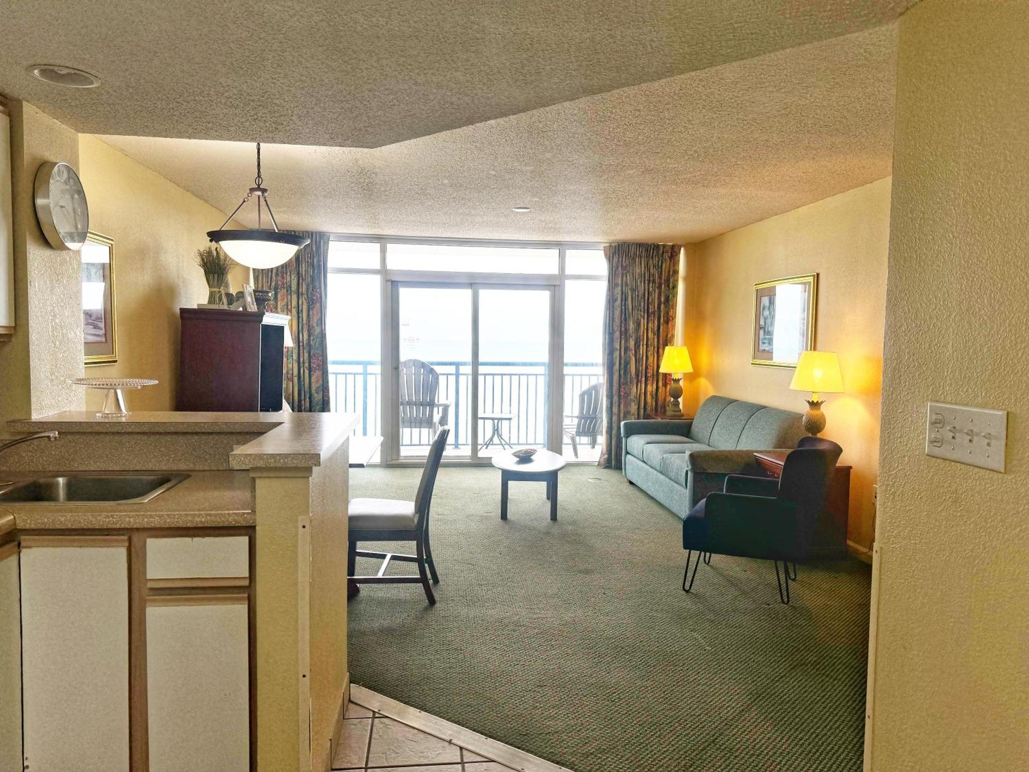 Hosteeva Stunning Atlantica Resort Condo W Ocean-Front Views And Pools 미를 비치 외부 사진